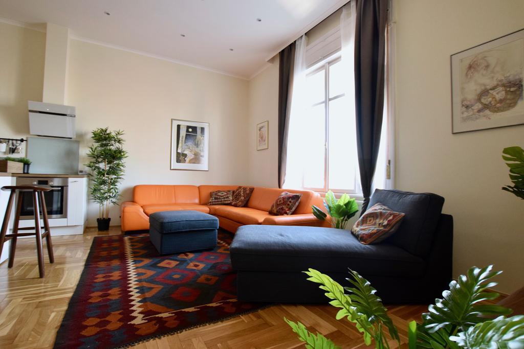 Luxury Apartment By Hi5 - Kiraly Street Suite Budapest Eksteriør billede